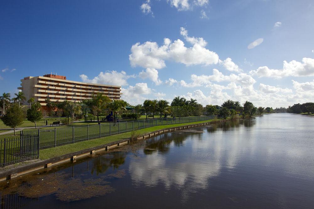 לודרהיל Chateau Mar Golf Resort, Trademark Collection By Wyndham מראה חיצוני תמונה