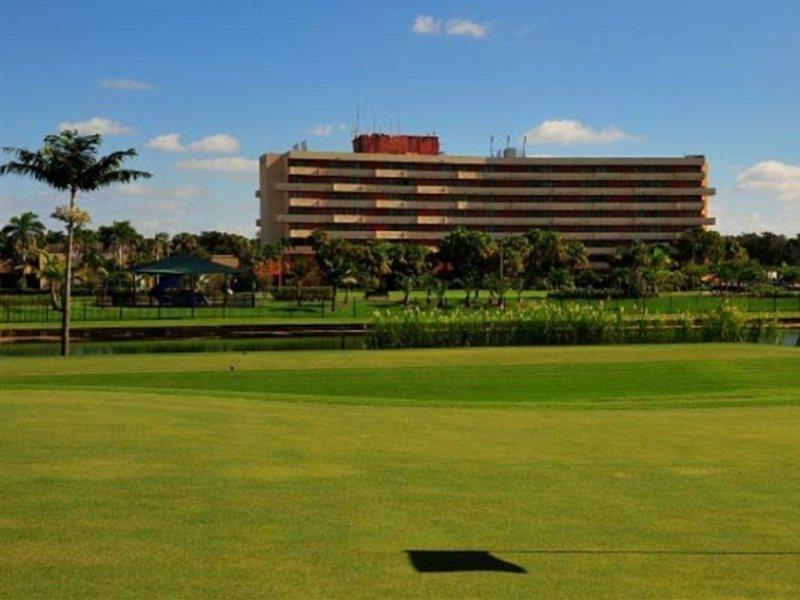 לודרהיל Chateau Mar Golf Resort, Trademark Collection By Wyndham מראה חיצוני תמונה
